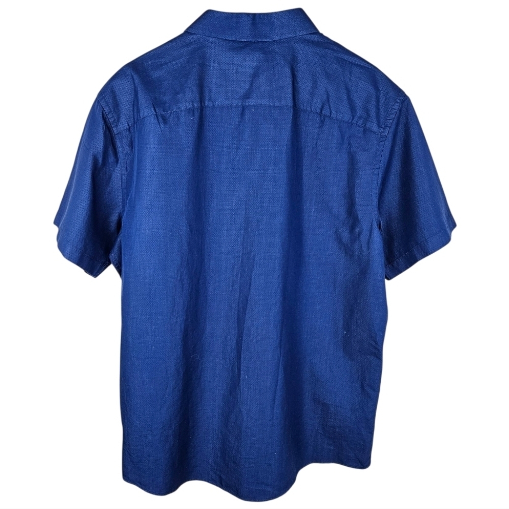 Untuckit Men's Cotton Blue Short Sleeve Buttondown Shirt​​​ - Picture 2 of 7